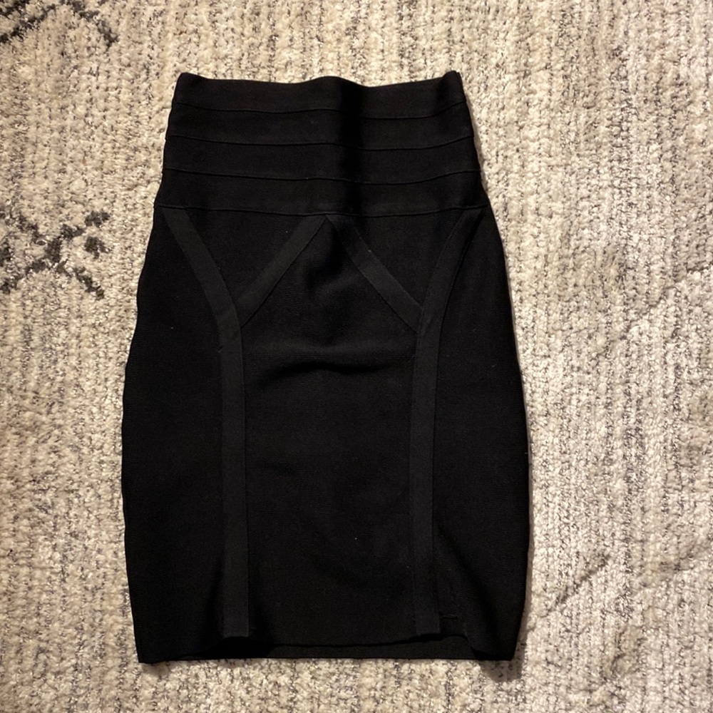 Bebe bandage skirt
